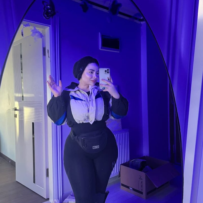 Altıparmak Lüks Bayan Bayan Escort Pelin