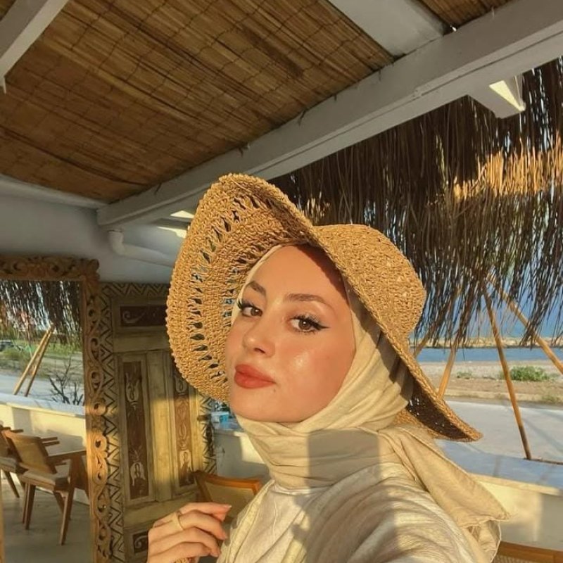 Altıparmak Özgür Sevgili Bayan Escort Nazım