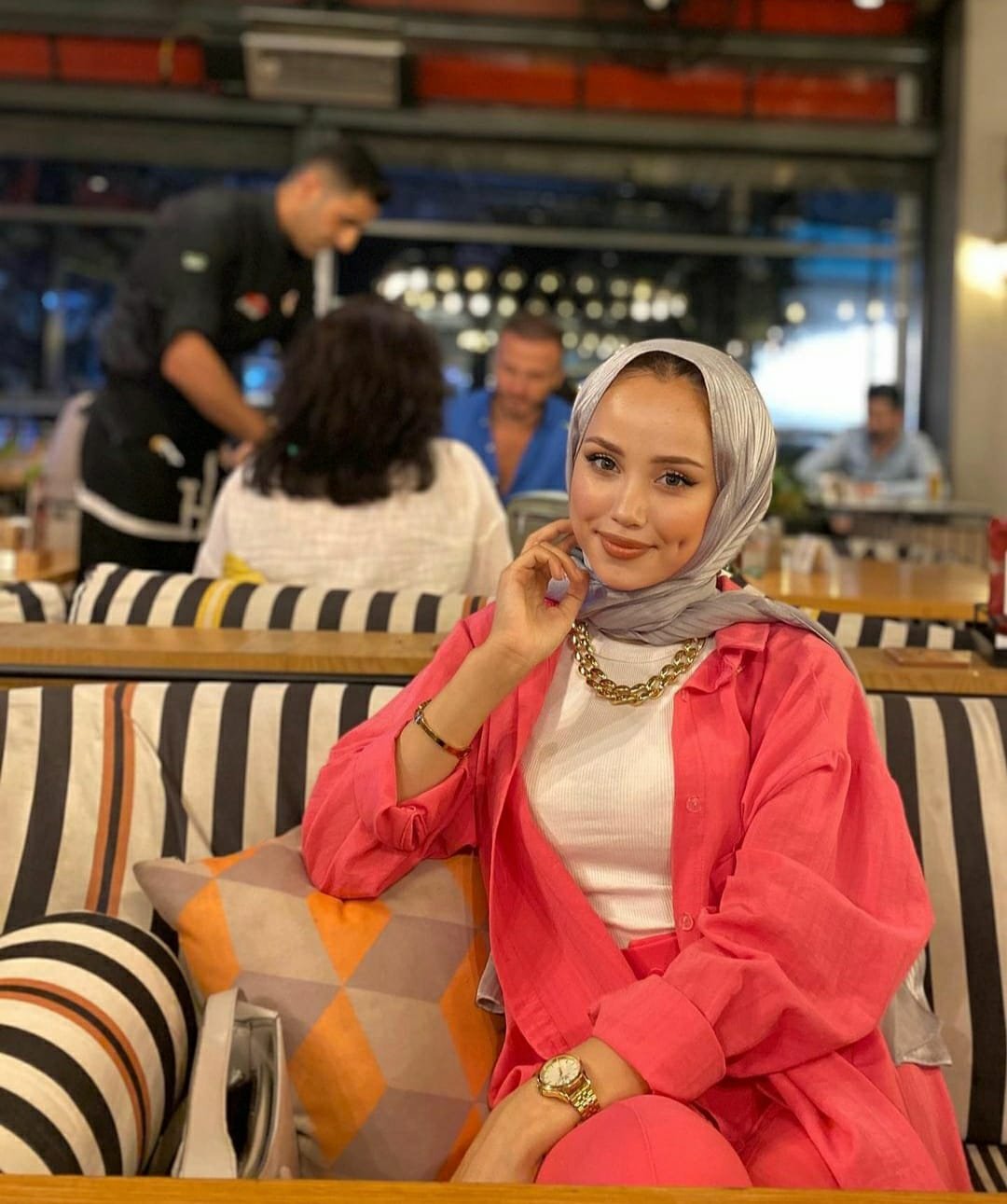 Gürsu Sürprizli Kadın Escort Yeliz