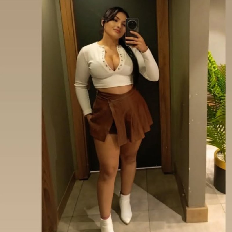 Kestel Başarıyı Gören Kadın Escort İzel